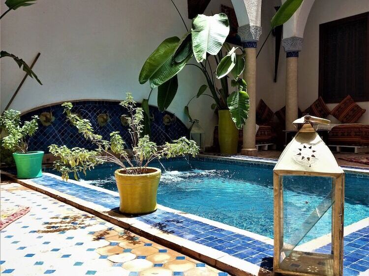 اتاق لوکس, Riad Reve D Antan
