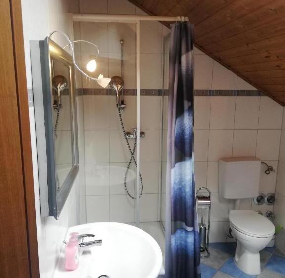 침실 1개 아파트, Alte Schreinerei Auberge Harlekin
