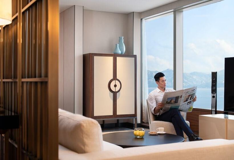 Люкс, Raffles Shenzhen