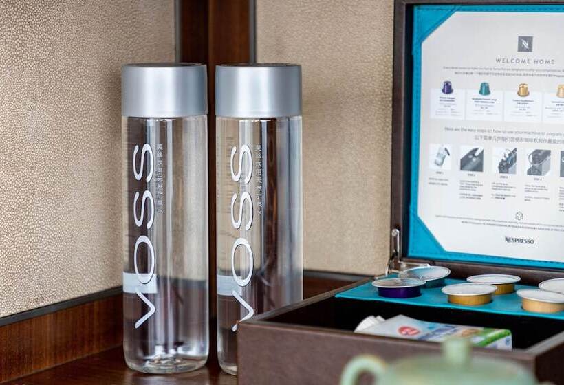 Номер Deluxe Вид на Море, Raffles Shenzhen