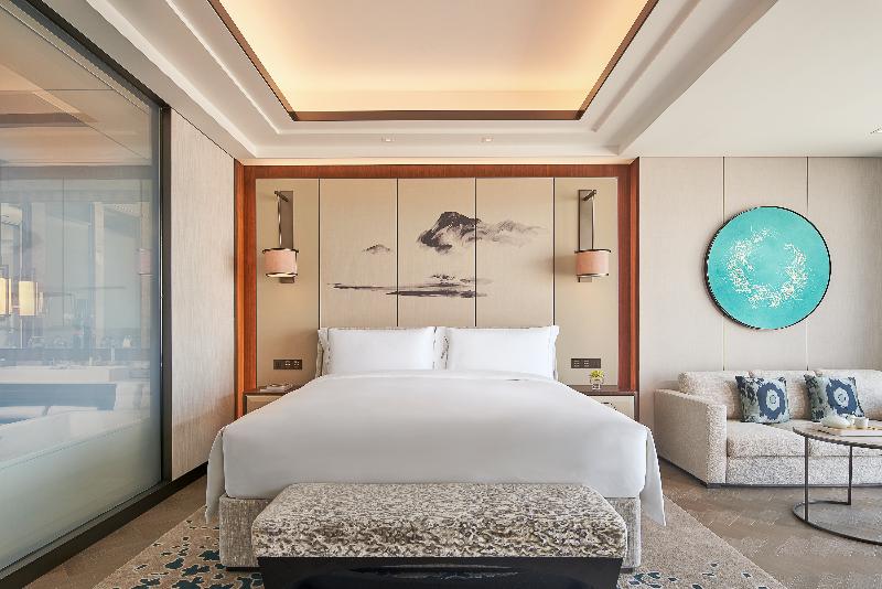 Номер Deluxe Вид на Море, Raffles Shenzhen