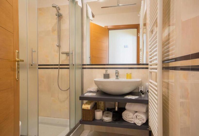 اتاق راحتی, Piazza Paradiso Accommodation