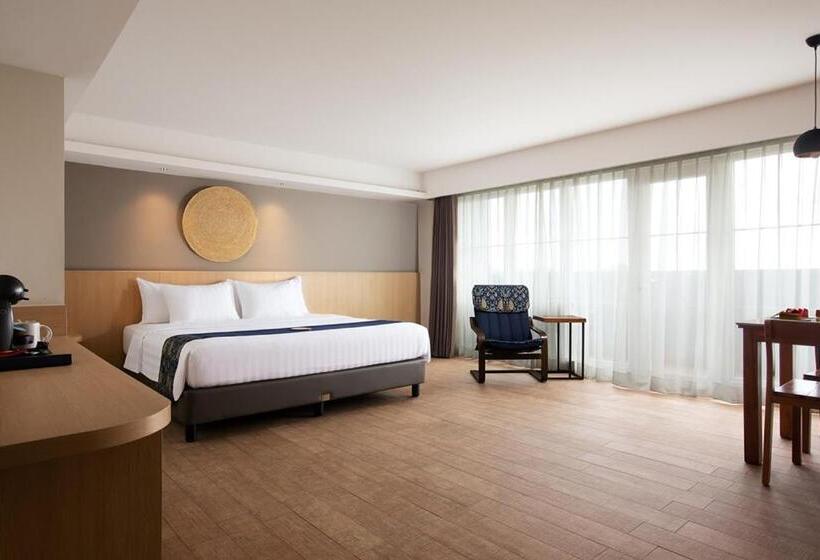 스위트, Aveta Hotel Malioboro