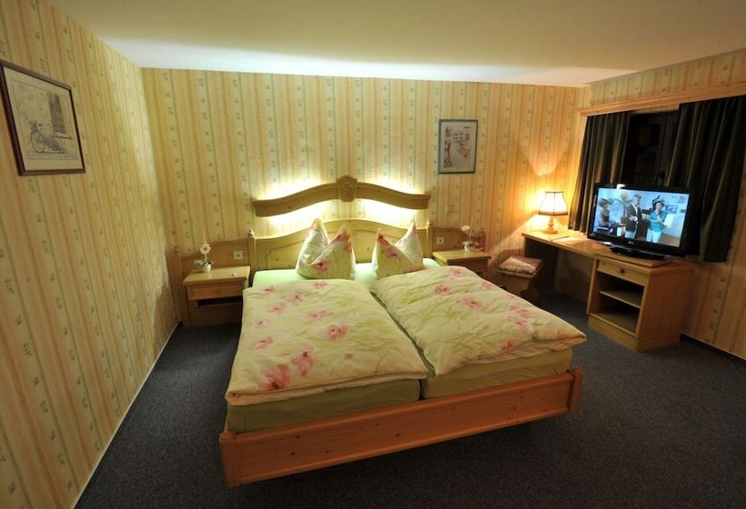 Номер Стандарт, Wenzels Hof