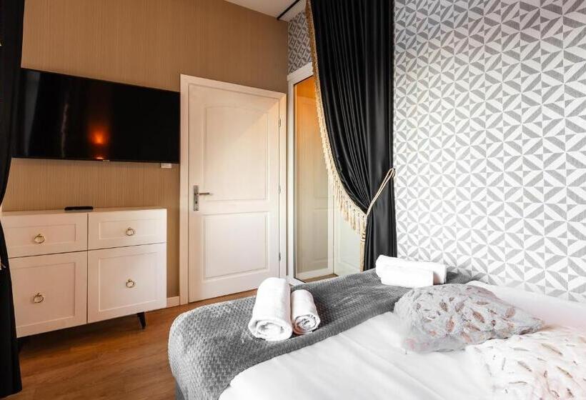 Апартаменты Deluxe 2 Спальни, Aparthotel Diamond Spa Family