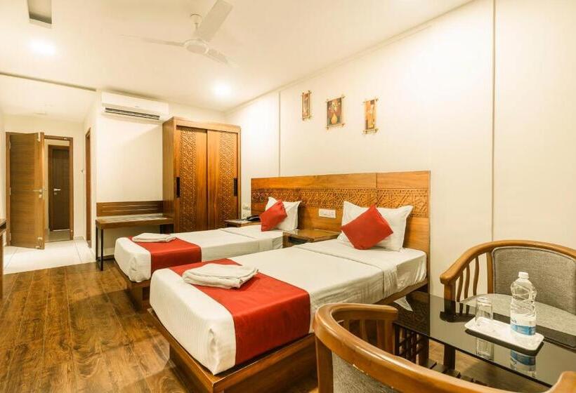 豪华房间, Kings Calicut