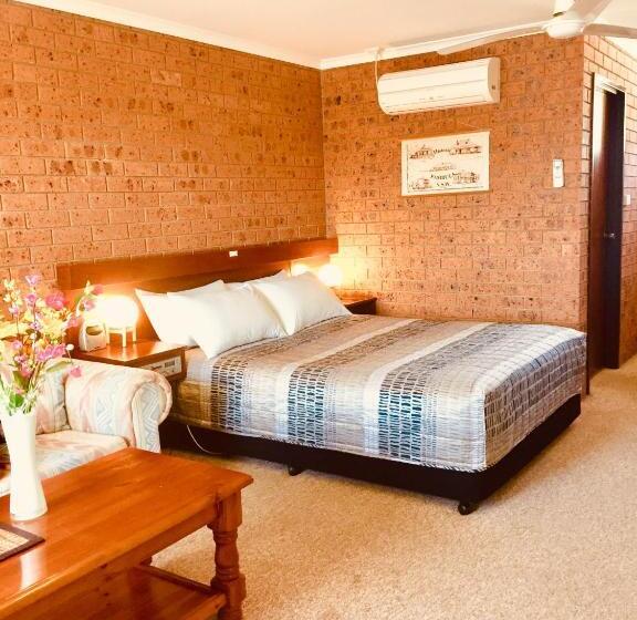 스탠다드 싱글 룸, Colonial Motor Inn Pambula