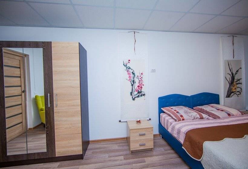 スタンダードルーム, Proloft Hotel & Hostel