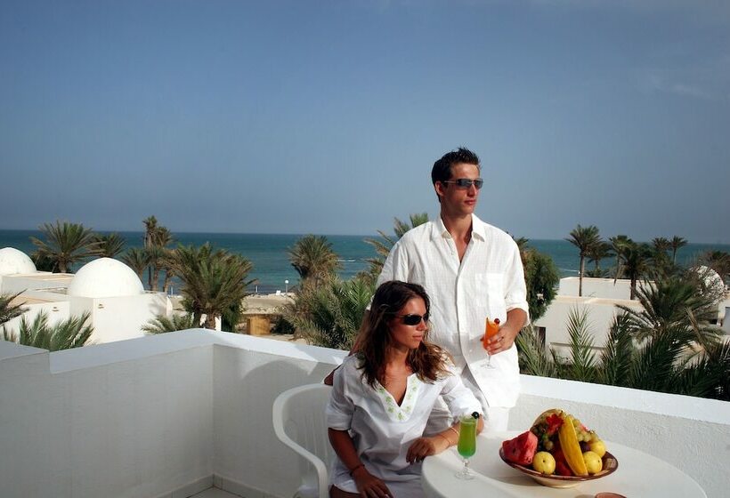 スイート, El Mouradi Djerba Menzel