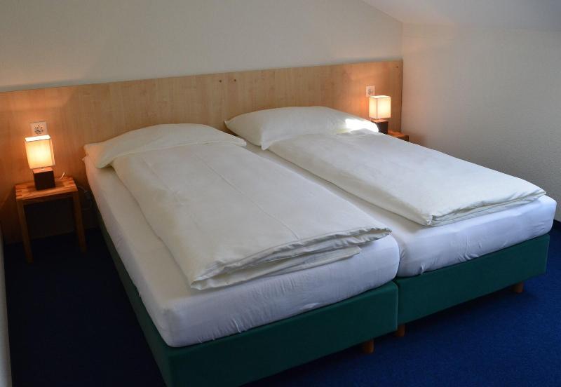 共用浴室的经济型房间, Central Hotel Post