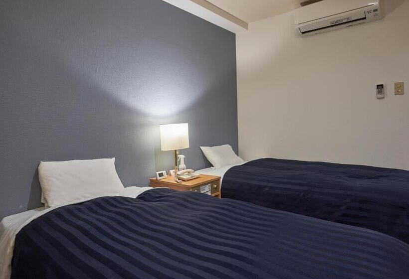이코노미 룸, First Stay Amagasaki