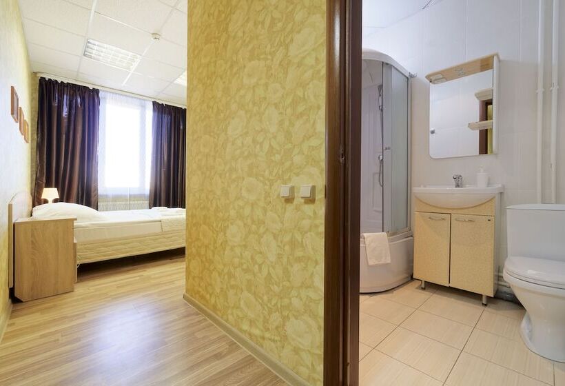 标准间, Orion Apartment