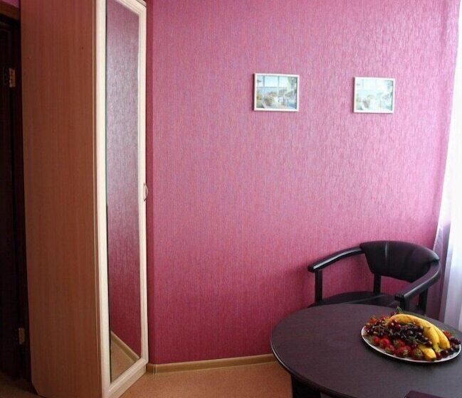 带1个卧室的舒适公寓, Orion Apartment