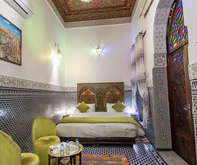 اتاق لوکس سه تخته, Dar Fes Tresor