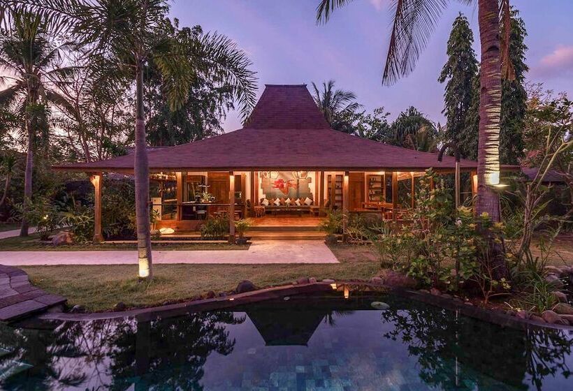 ویلای 3 خوابه با استخر, Kuno Villas