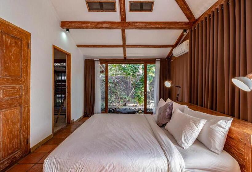 ویلای 3 خوابه با استخر, Kuno Villas