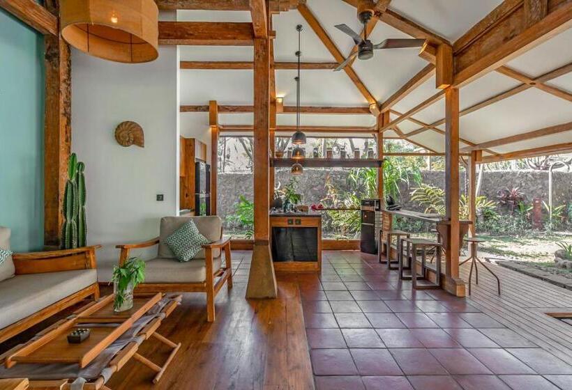 ویلای یک اتاق خوابه با استخر شنا, Kuno Villas