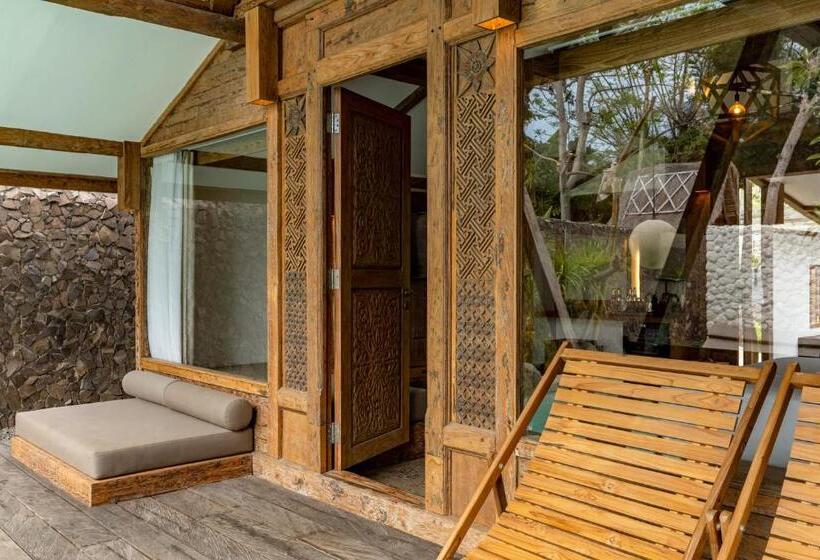 ویلای یک اتاق خوابه با استخر شنا, Kuno Villas