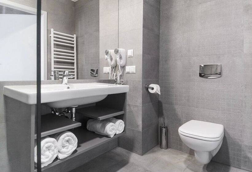 Номер Стандарт Вид на Озеро, Notera Hotel Spa