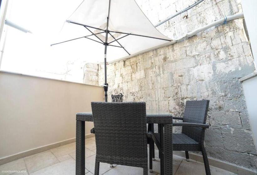 Camera Superiore con Terrazza, B&b Il Campanile