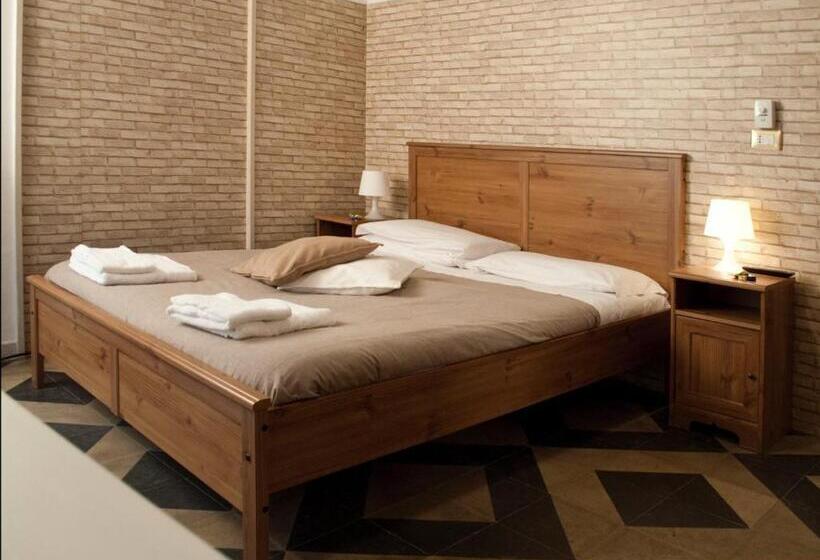 Quarto Standard Banheira Exterior, B&b Porto Trani