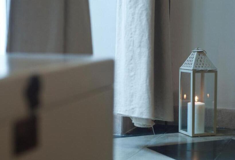 Quarto Standard Banheira Exterior, B&b Porto Trani