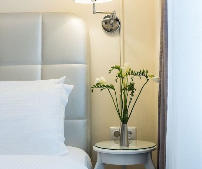 Номер Стандарт, Old Town Inn