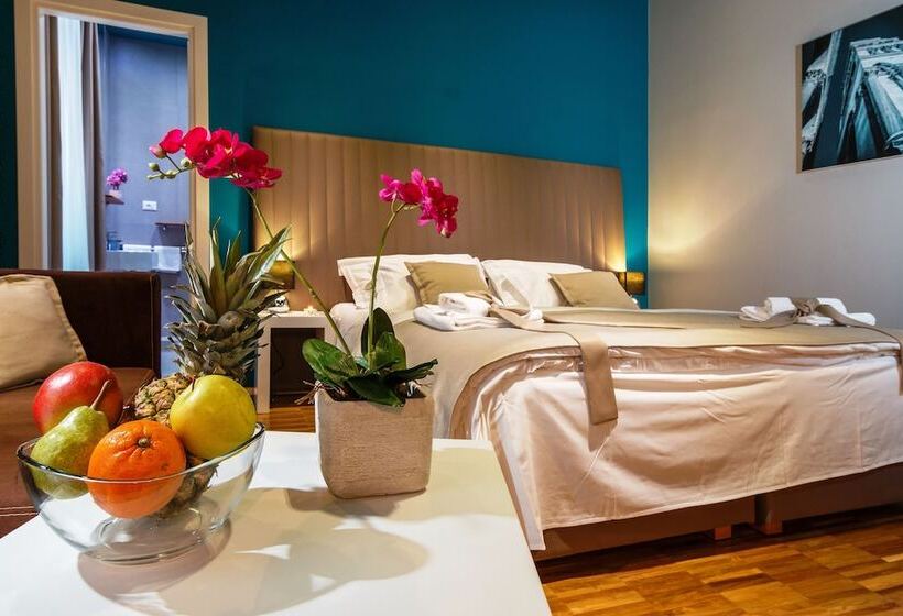 غرفة بريميوم إطلالة جانبية على البحر, Riva Luxury Rooms