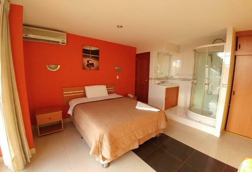 Junior Suite, Libertad