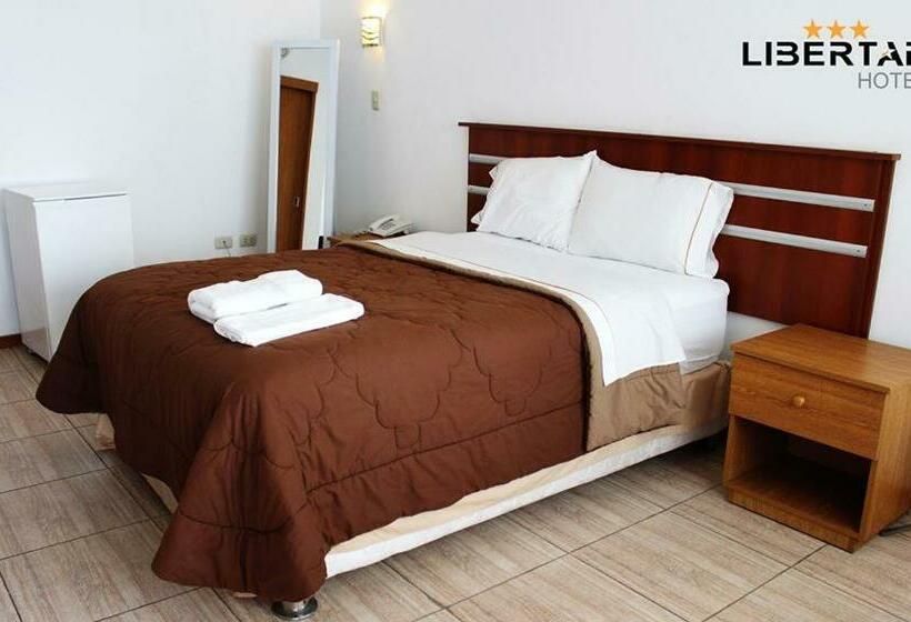 Habitación Superior, Libertad