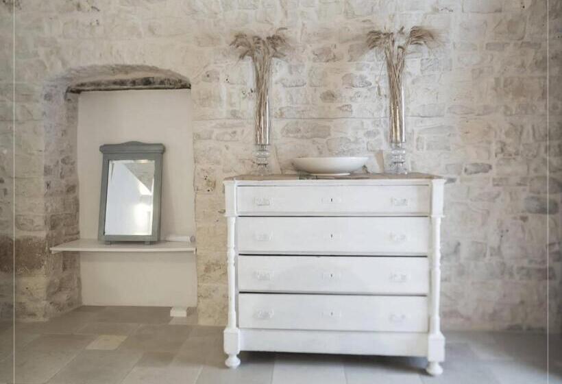 سوئیت با وان آب گرم, Masseria Parco Della Grava