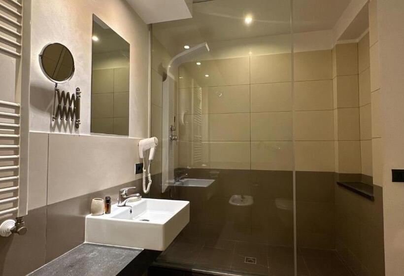 اتاق استاندارد چهار تخته, Ottomood B&b And Apartments