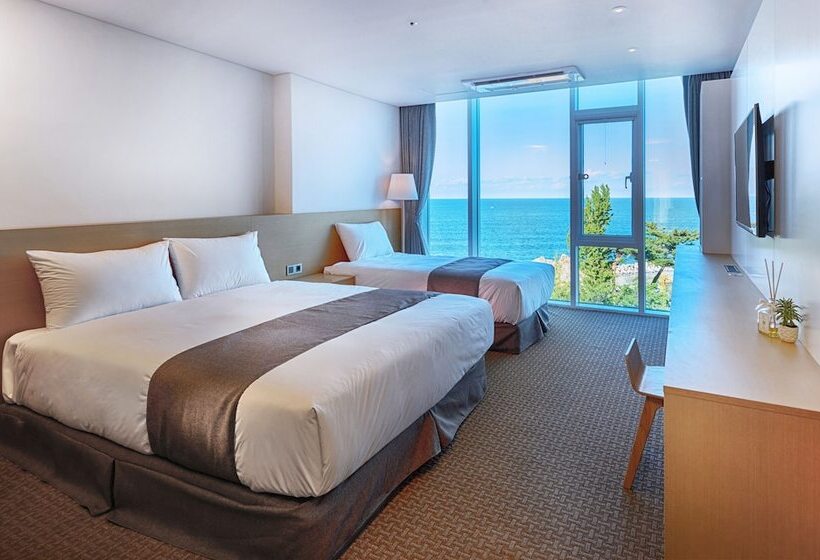Quarto Deluxe Vista Mar, Naksan Beach