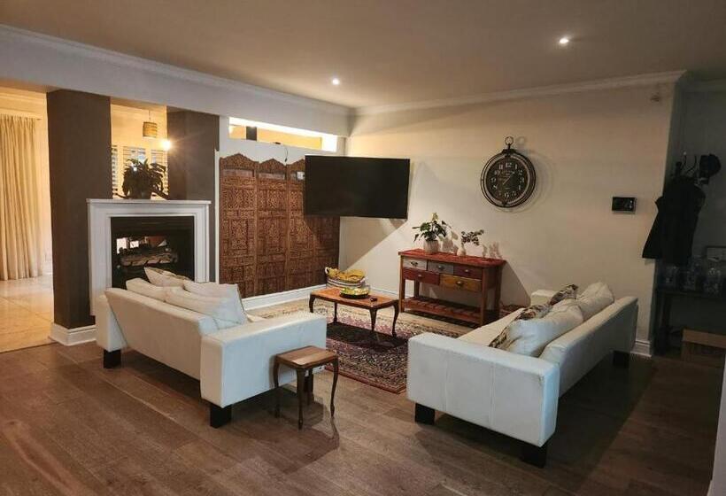 Дом 1 Спальня, Beachway Guesthouse