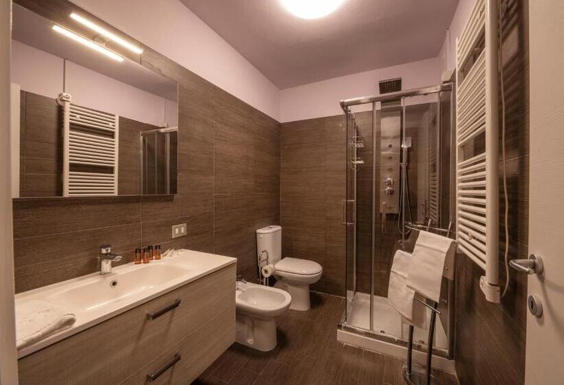 Четырехместный Номер Deluxe, Palazzo Renieri   3stelle S