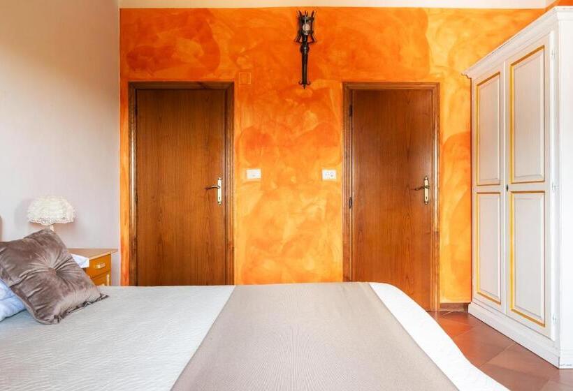 エコノミー４人部屋, Agriturismo   Collina Toscana Resort