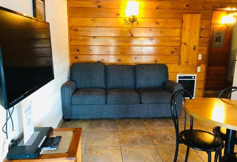 Номер Стандарт с Кухней, Apple Inn Motel