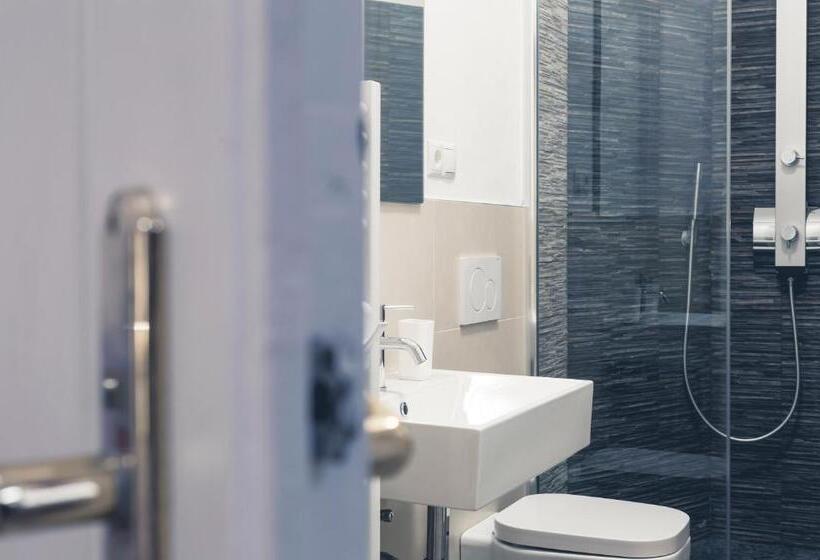 اتاق استاندارد یک تخته با سرویس بهداشتی مشترک, Bolzano Rooms
