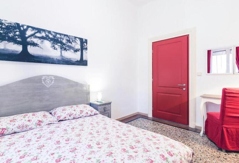 اتاق لوکس, Bolzano Rooms