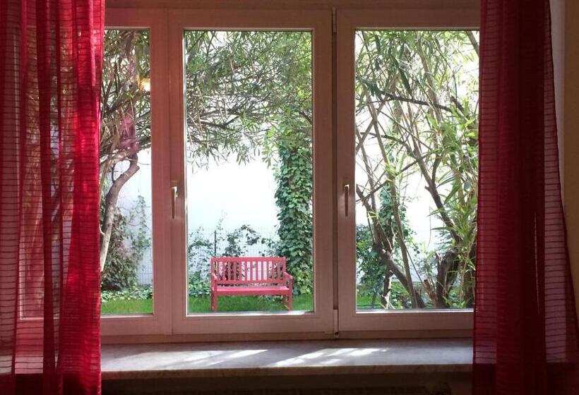 اتاق خانوادگی با سرویس بهداشتی مشترک, Bolzano Rooms