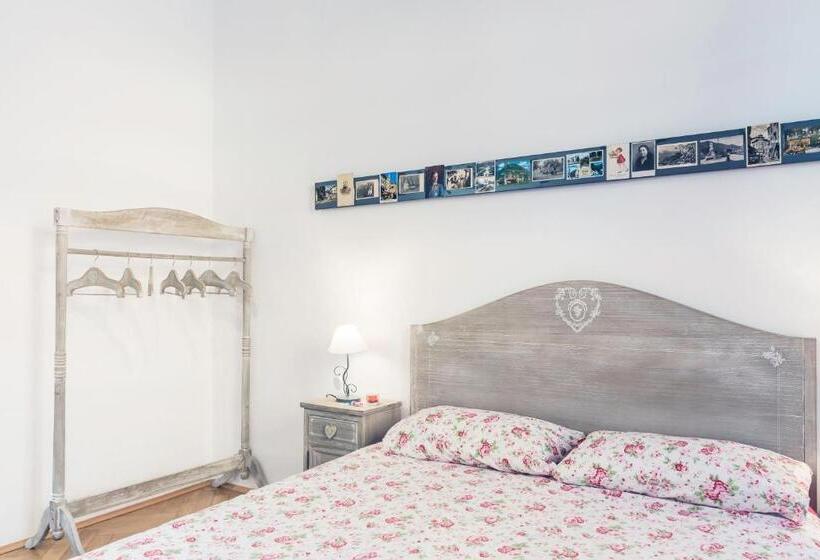 اتاق لوکس, Bolzano Rooms