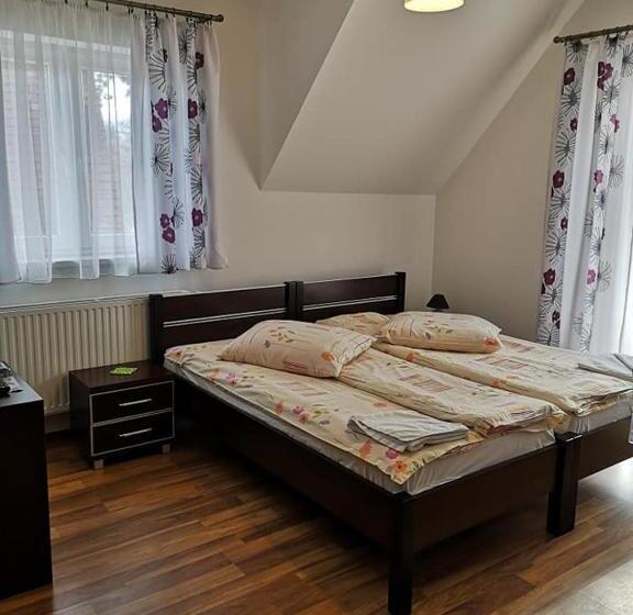 标准间, Ośrodek Wypoczynkowy Nad Stawem   Holiday Resort By The Lake   Erholungsheim Am See   Prázdninový Dů