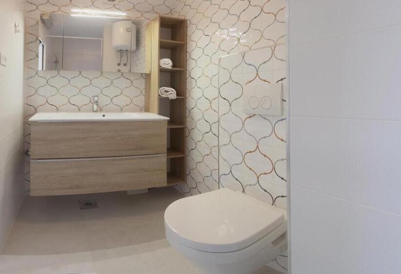 חדר דלוקס, Guest House Lana 1