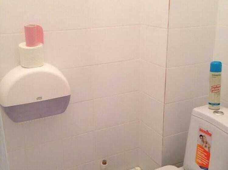 共用房间的床, Red Star Hostel