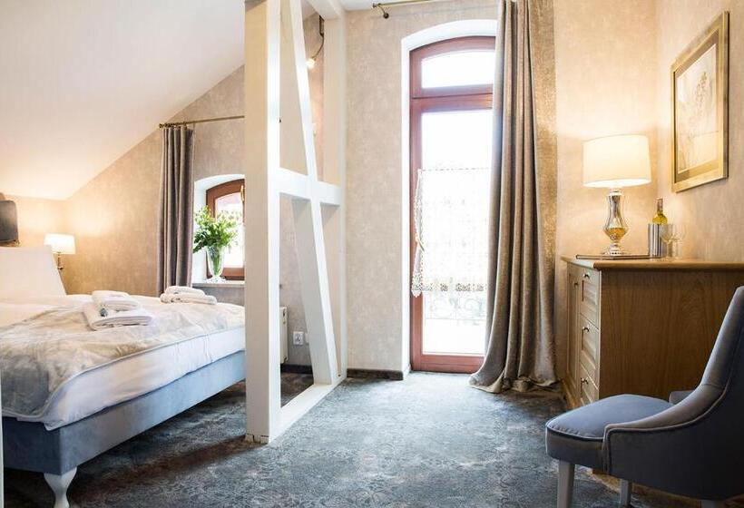 Номер Стандарт с Балконом, Villa Mistral