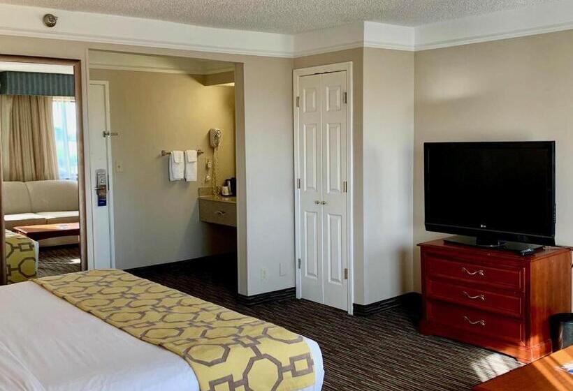 Люкс Кровать Кинг, Baymont By Wyndham Texarkana