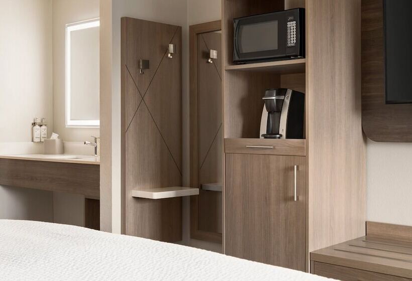 Номер Стандарт 2 Двуспальные Кровати, Holiday Inn Express   Bowling Green, An Ihg
