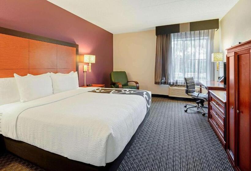 스위트 킹사이즈 침대, La Quinta By Wyndham Naples East