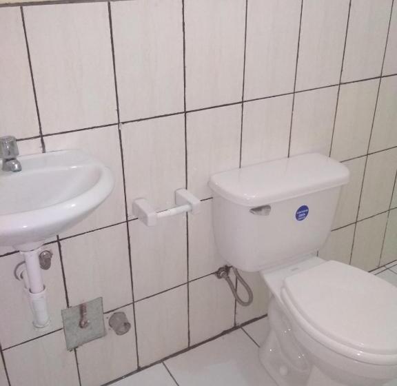 标准间, Hostal Ukumari Andino