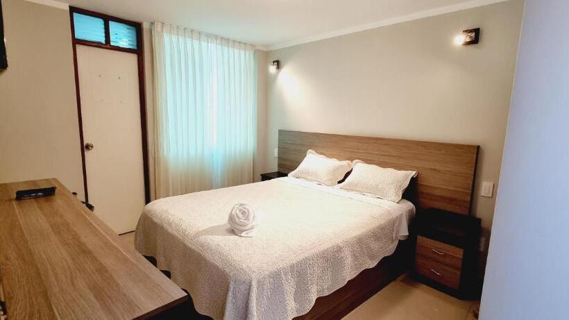 Номер Стандарт, Hostal Montalvo